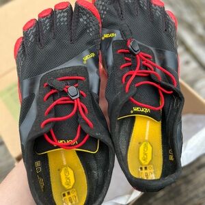 Vibram Black and Red FiveFingers Shoes KSO EVO 42